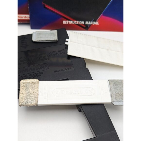 Nintendo Official NES Cleaning Kit Cleaning Cartridge w/ Box, Kit & Manual - Picture 8 of 12